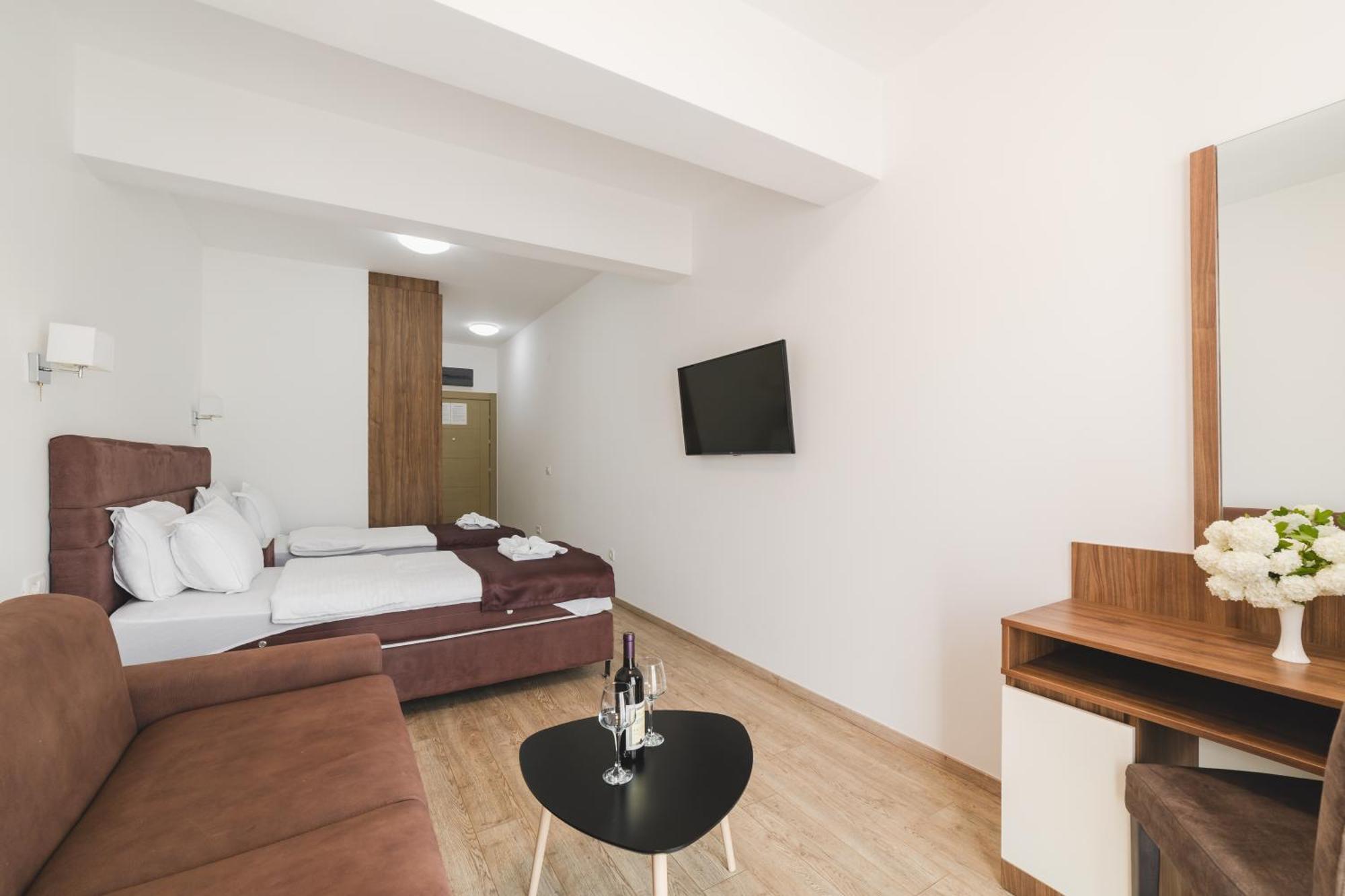 Hotel 219 Budva Eksteriør bilde