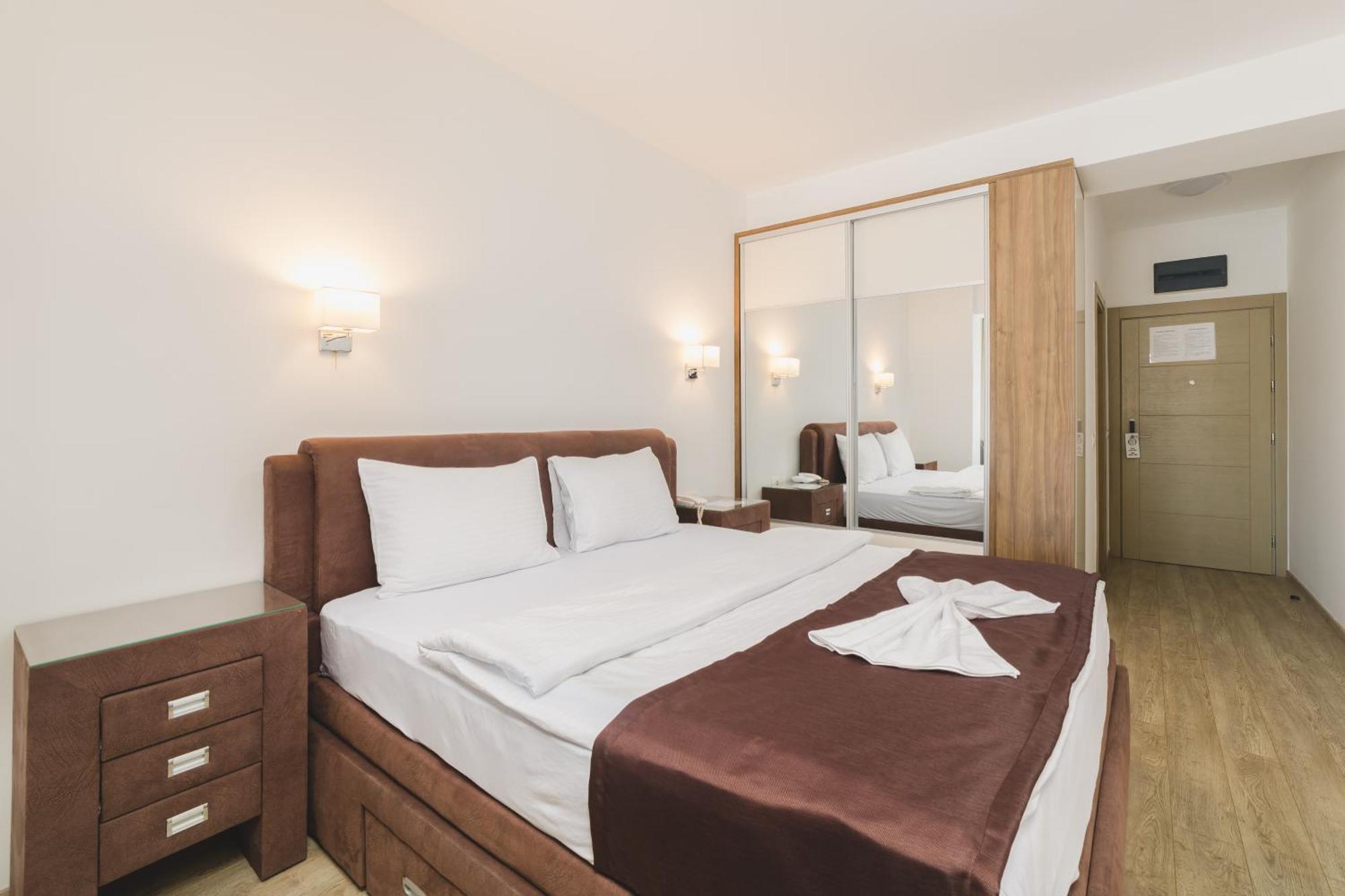 Hotel 219 Budva Eksteriør bilde